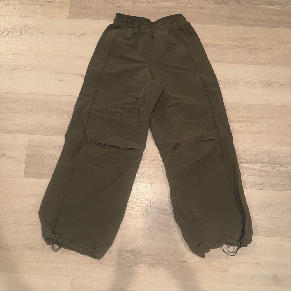 Lululemon Nylon Parachute Pants